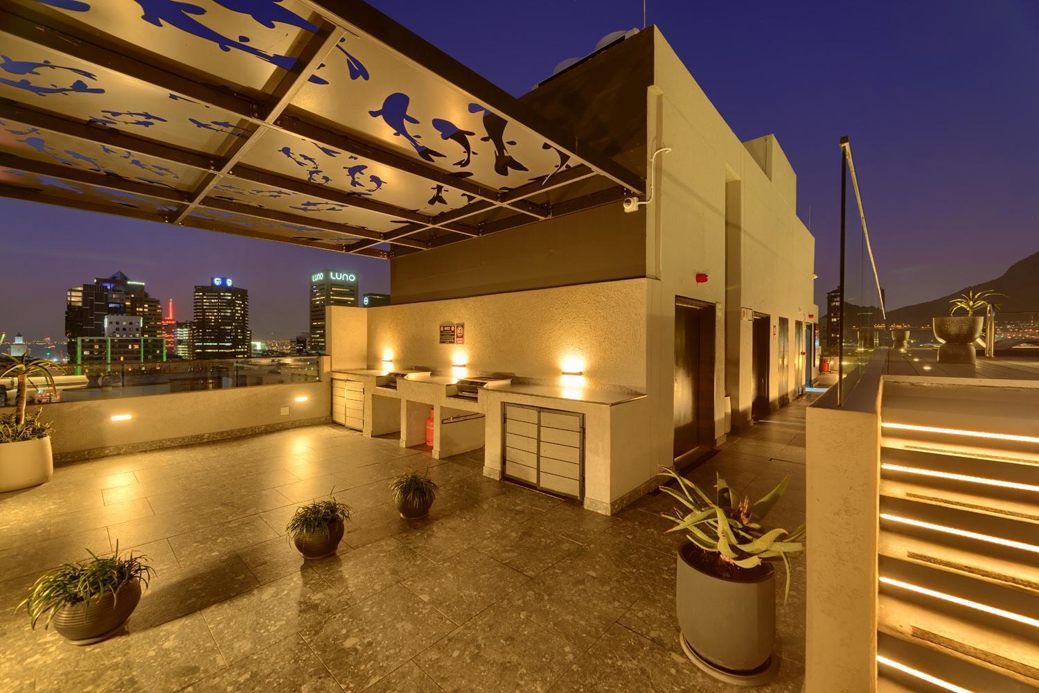 Urban Comfort At 1 Bed In City Centre With Pool Cape Town Luaran gambar